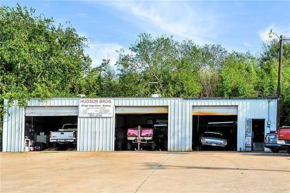 410 W Madison St, Waxahachie, TX 75165